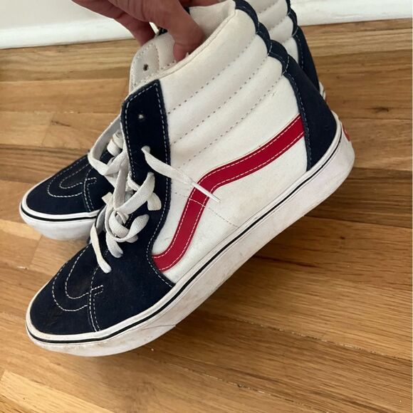 Vans worn once - Picture 1 of 4